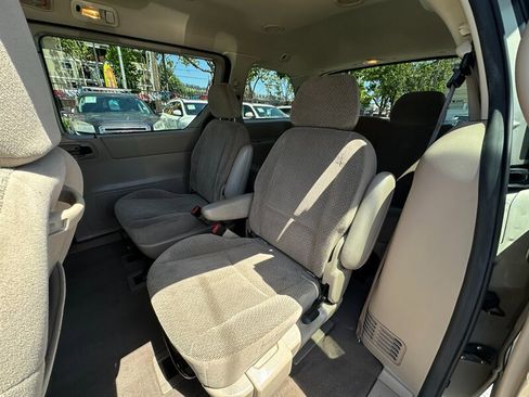 Used 2002 Ford Windstar SE FWD image 20