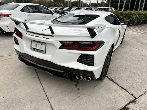 Used 2024 Chevrolet Corvette Stingray Coupe w/ 1LT RWD image 37