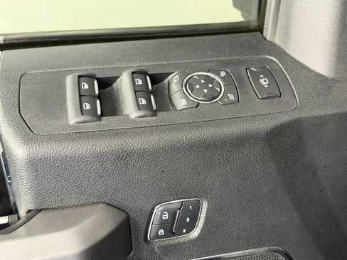 Used 2018 Ford F350 Platinum w/ Platinum Ultimate Package AWD/4WD image 25