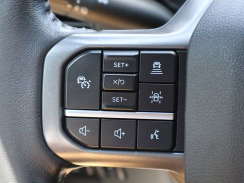 Used 2021 Ford F150 XLT w/ Equipment Group 302A High AWD/4WD image 8