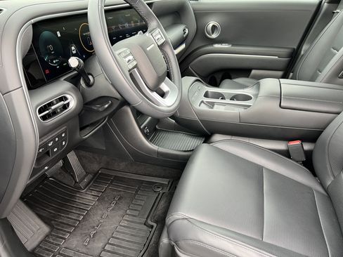 Used 2026 Hyundai Palisade Calligraphy AWD/4WD image 14
