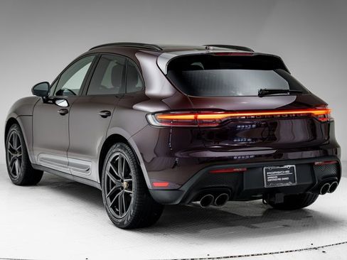 Certified 2023 Porsche Macan Turbo image 3