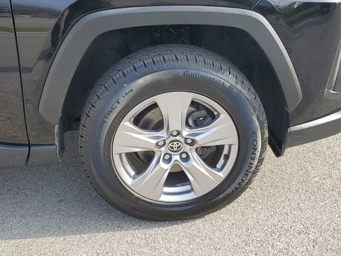 Certified 2022 Toyota RAV4 XLE image 6