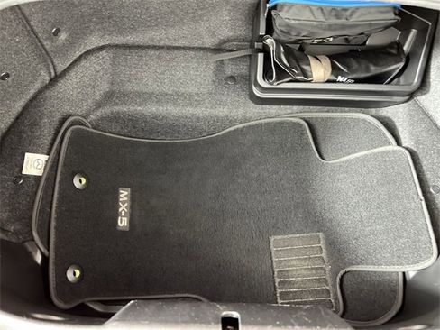 Used 2020 MAZDA MX-5 Miata RF Club image 19