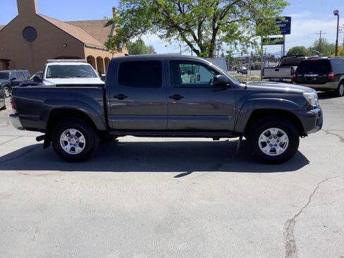 Used 2014 Toyota Tacoma 4x4 Double Cab w/ SR5 Package image 11