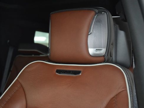 Used 2023 GMC Yukon Denali Ultimate AWD/4WD image 43
