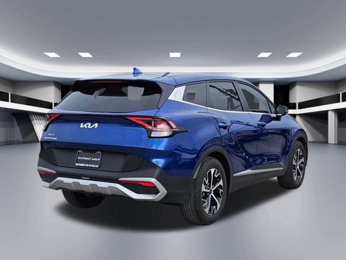 Used 2024 Kia Sportage EX image 5