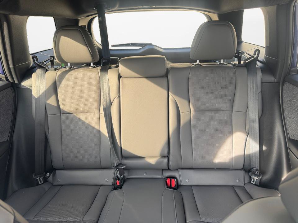New 2026 Subaru Outback Limited AWD/4WD image 12