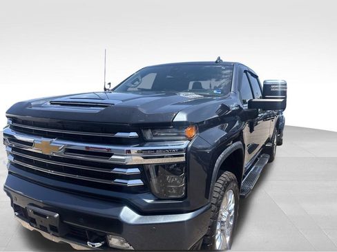 Used 2020 Chevrolet Silverado 3500 High Country w/ Z71 Off-Road Package AWD/4WD image 2