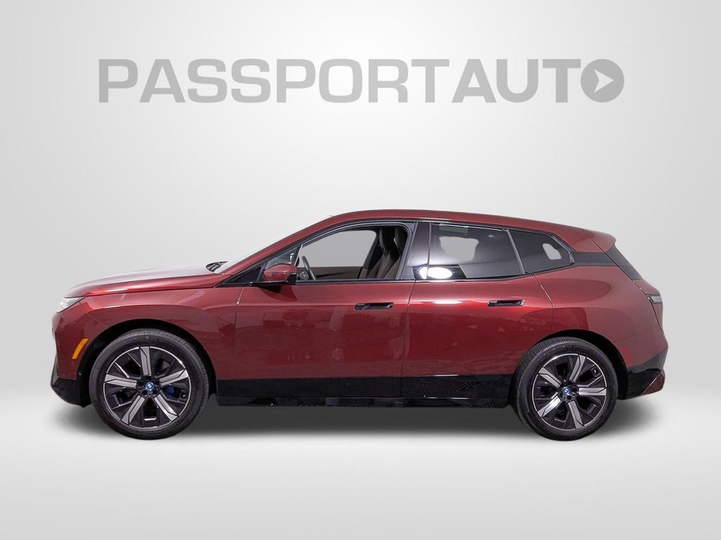 Certified 2025 BMW iX xDrive50 AWD/4WD image 2