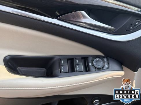 Used 2020 Buick Enclave Essence w/ Sound and Sites Package FWD image 10