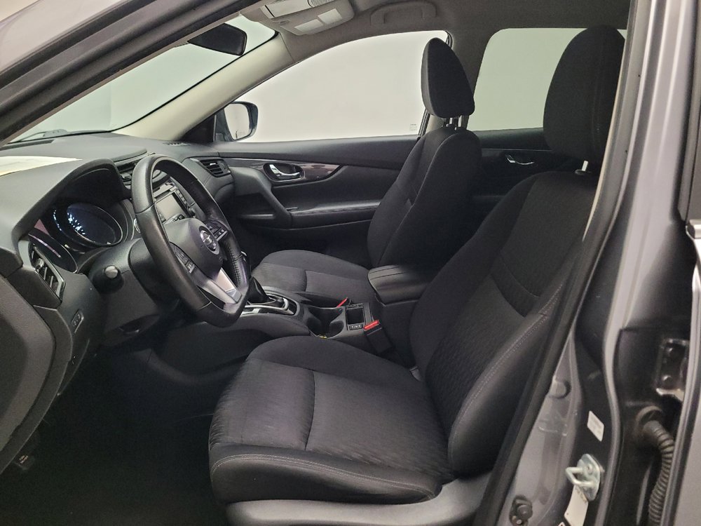 Used 2020 Nissan Rogue SV AWD/4WD image 17