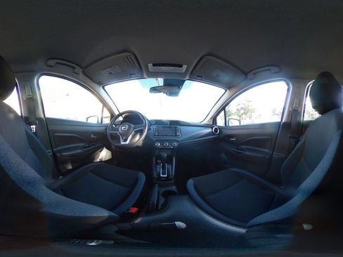 Used 2025 Nissan Versa SV FWD image 41