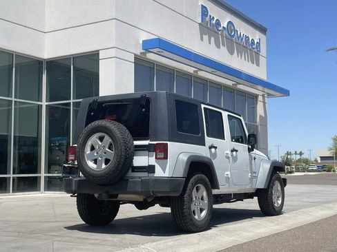 Used 2013 Jeep Wrangler Unlimited Sport AWD/4WD image 6