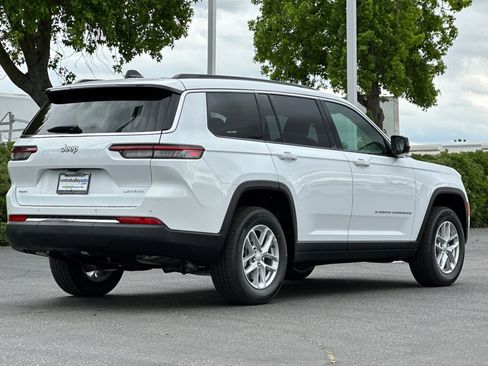 New 2026 Jeep Grand Cherokee L 4WD image 4
