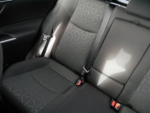 Used 2021 Toyota RAV4 XLE image 13