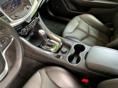 Used 2016 Chevrolet SS RWD image 18