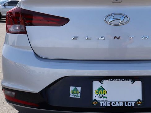 Used 2019 Hyundai Elantra SEL w/ Cargo Package image 19