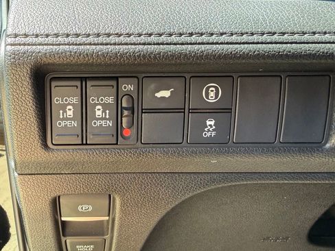 Used 2024 Honda Odyssey EX-L image 28