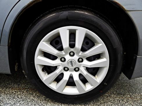 Used 2015 Nissan Altima 2.5 S w/ Power Driver Seat Package FWD image 18