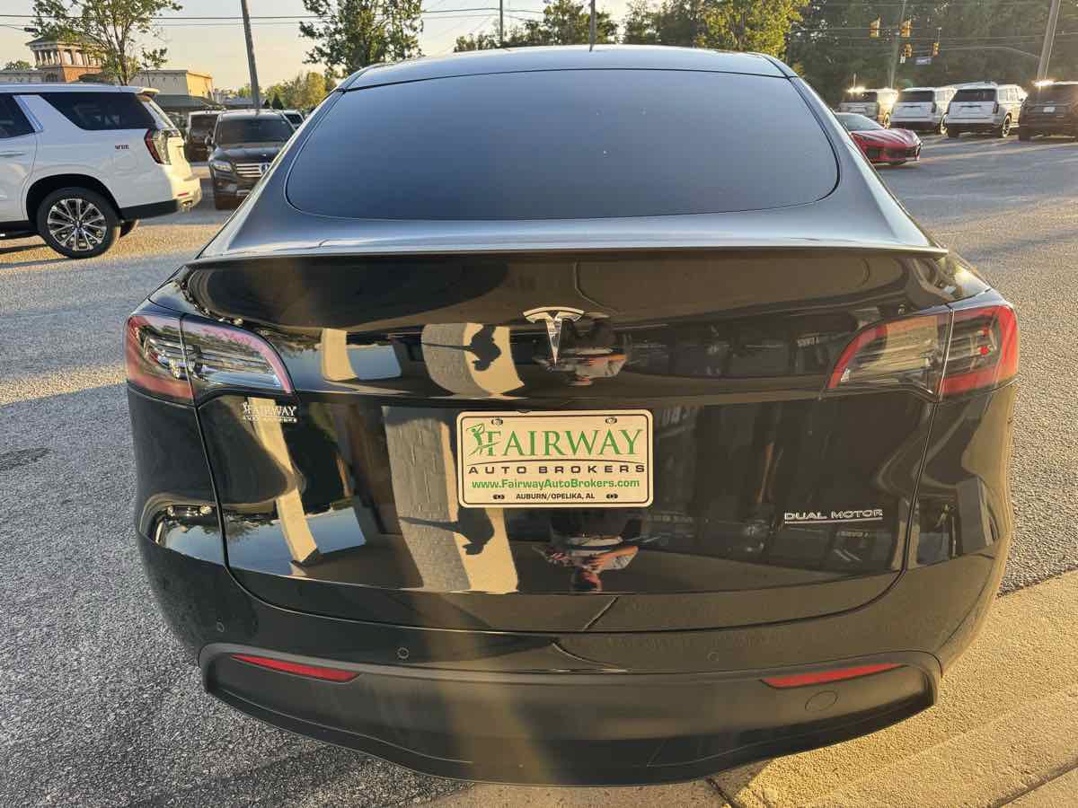 Used 2022 Tesla Model Y Performance AWD/4WD image 7