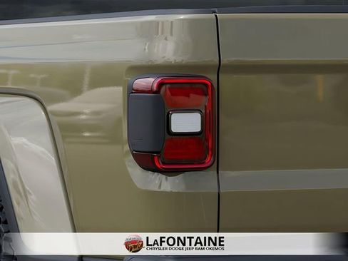 New 2026 Jeep Gladiator Willys AWD/4WD image 9