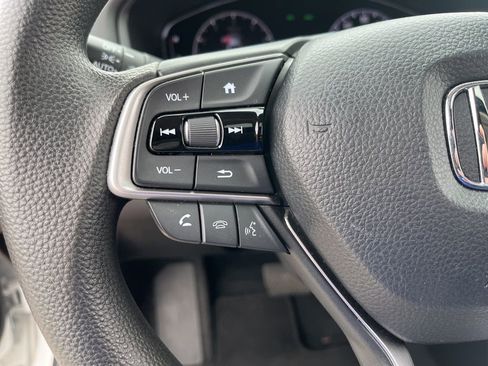 Used 2020 Honda Accord EX image 21