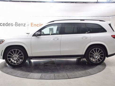 Certified 2022 Mercedes-Benz GLS 450 4MATIC image 3