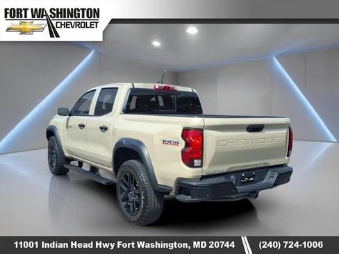 Used 2024 Chevrolet Colorado Trail Boss w/ Advanced Trailering Package AWD/4WD image 4