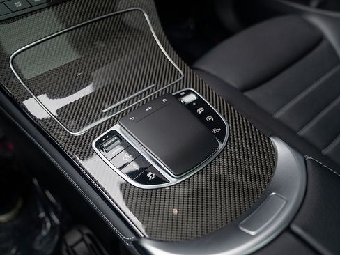 Used 2020 Mercedes-Benz GLC 43 AMG 4MATIC image 16