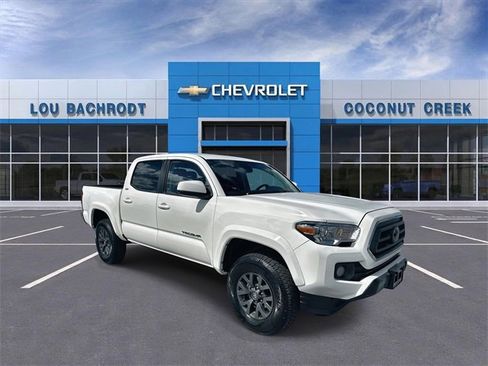 Used 2023 Toyota Tacoma SR5 image 1