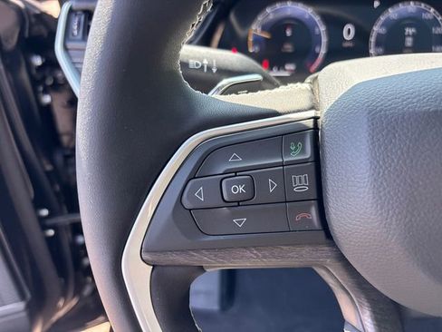 New 2026 Jeep Grand Cherokee Limited w/ Limited Altitude Package AWD/4WD image 19
