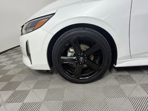 Used 2024 Nissan Sentra SR image 10