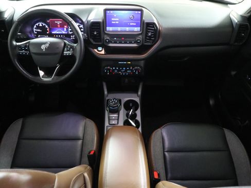 Used 2023 Ford Bronco Sport Outer Banks image 15