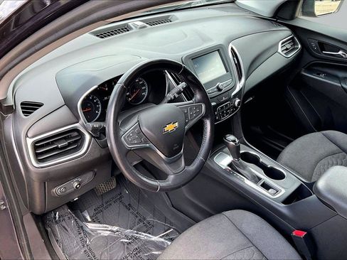 Used 2018 Chevrolet Equinox LT FWD image 15