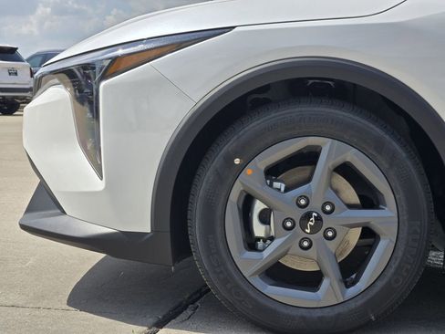 New 2026 Kia K4 FWD image 5
