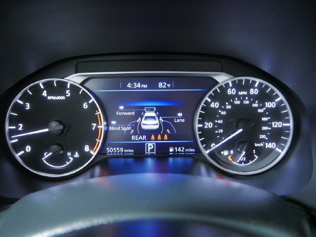 Used 2024 Nissan Altima 2.5 SV FWD image 33