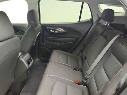 Used 2022 GMC Terrain SLE AWD/4WD image 21