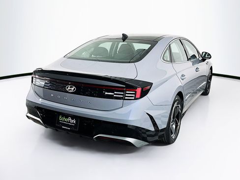 Used 2024 Hyundai Sonata SEL w/ Convenience Package image 9