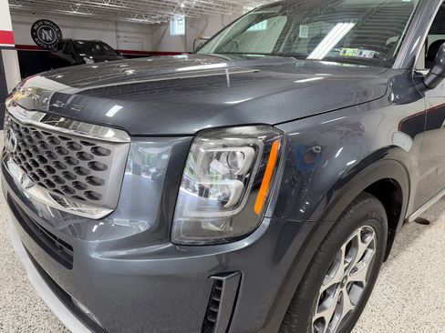 Used 2020 Kia Telluride EX AWD/4WD image 5