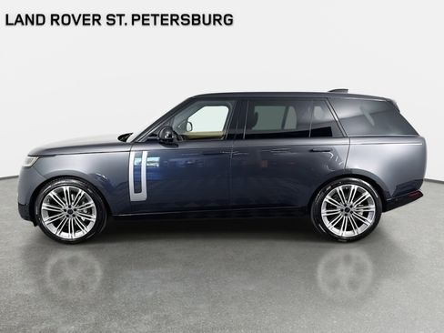 New 2026 Land Rover Range Rover Long Wheelbase SE AWD/4WD image 8