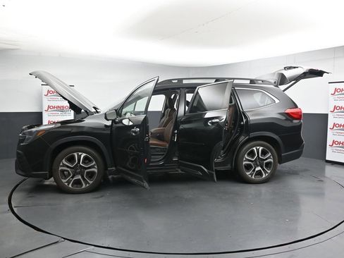 Used 2023 Subaru Ascent Touring AWD/4WD image 52