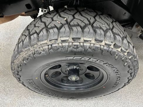 Used 2015 Jeep Wrangler Unlimited Sport w/ Quick Order Package 24S AWD/4WD image 15