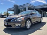 Used 2013 Nissan Altima 2.5 SL w/ Technology Pkg image 4