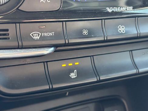 Used 2019 Hyundai Santa Fe Limited image 26