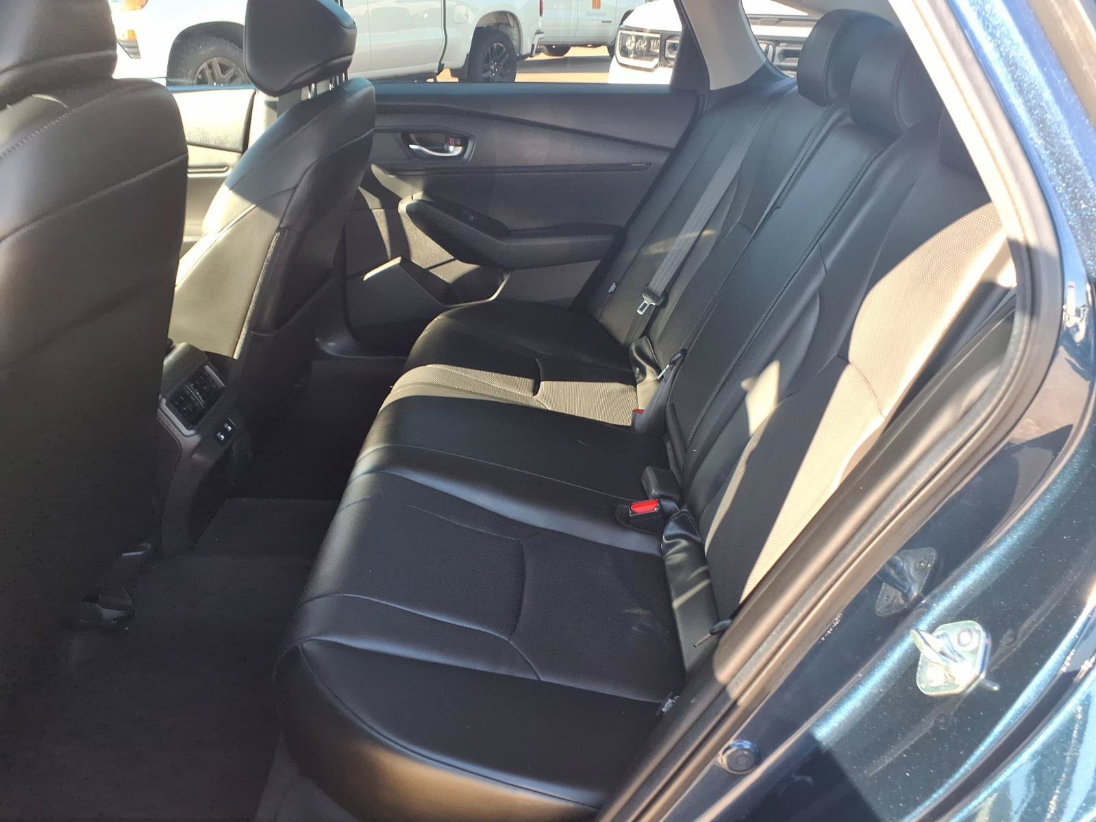 Used 2016 Honda Pilot Touring image 19