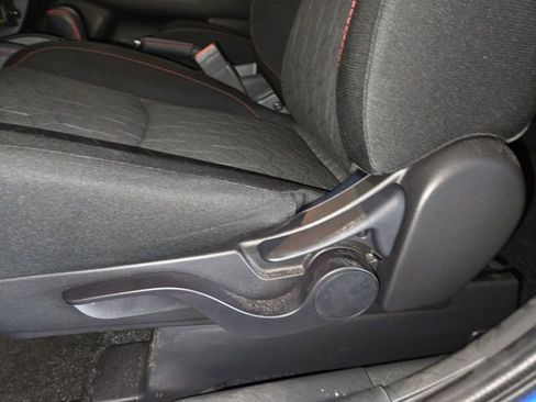 Used 2025 Mitsubishi Outlander Sport LE AWD/4WD image 12