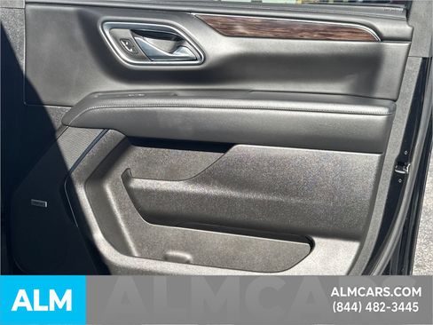 Used 2023 Chevrolet Tahoe Z71 w/ Z71 Off-Road Package image 17