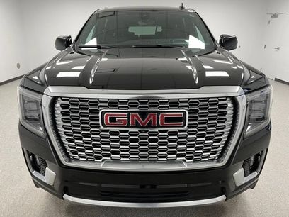 Used 2022 GMC Yukon XL Denali w/ Advanced Technology Package