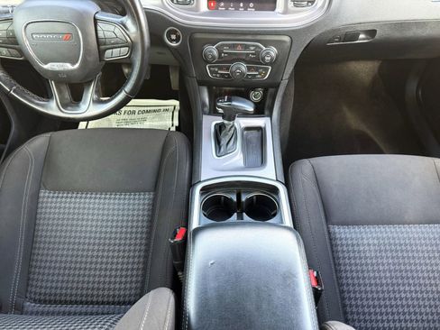 Used 2023 Dodge Charger SXT RWD image 18